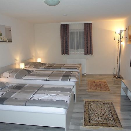 Schwanenstadt Gaestehaus Daniela מראה חיצוני תמונה